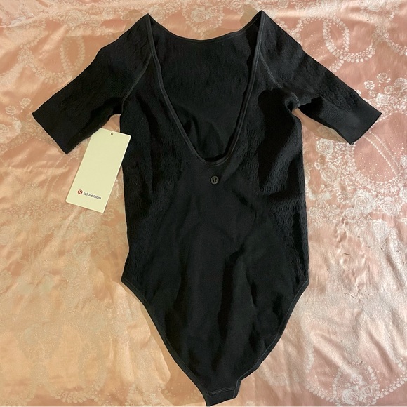 Lululemon Black Reveal Bodysuit - Picture 4 of 5